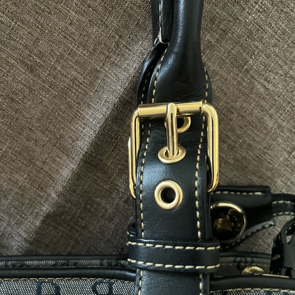 Dooney and Bourke black logo buckle satchel - Picture 2 of 12